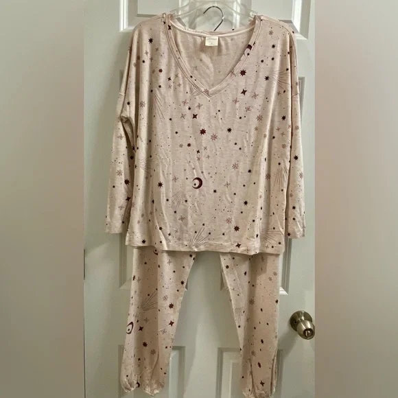 SOMA Women's Sunday Shooting Star Small LS Pajama Set Loungewear Celestial PJ - Picture 3 of 13
